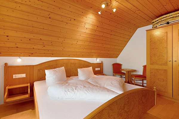 Zweites Schlafzimmer mit Doppelbett