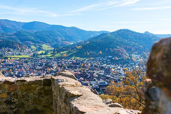 Blick von der Ruine Kastelburg auf Waldkirch